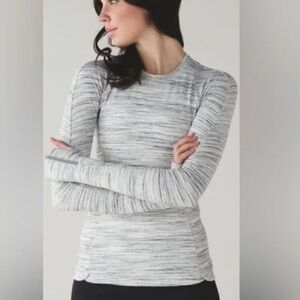 Lululemon runderful long sleeve size 10 white-gray heathered
